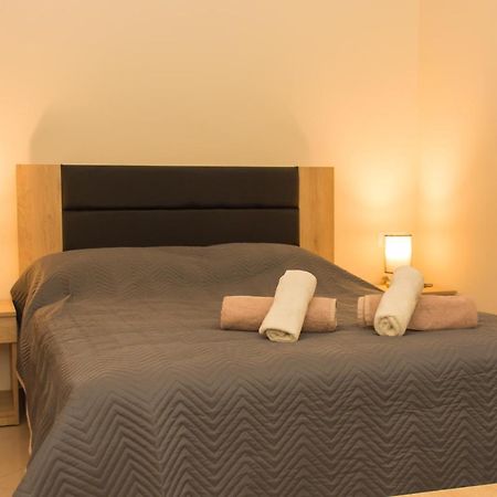 Central Luxury Studio 2 Corinth Exterior foto